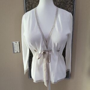 White House Black Market Elegant White Cardigan with Contrast Ribbon Tie